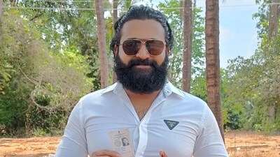 Rishab Shetty also went to the polling booth on May 10 to cast his vote in the 2023 assembly elections in Karnataka. 