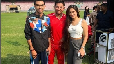 Aamir Khan with Dhanashree Verma and Yuzvendra Chahal.