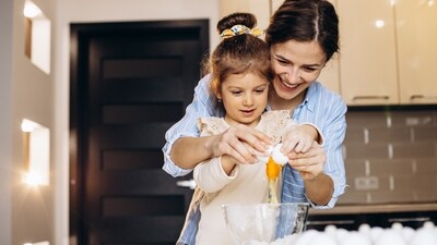 Bonding activities not only strengthen the relationship but also create cherished memories. (Freepik ) Bonding activities not only strengthen the relationship but also create cherished memories. (Freepik )