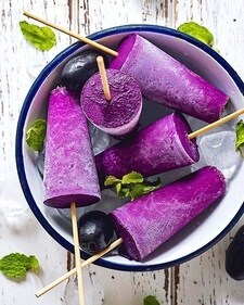 Chatpata jamun popsicle (Pinterest) Chatpata jamun popsicle (Pinterest)