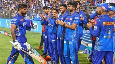 Mumbai Indians players celebrate Suryakumar Yadav's maiden IPL centuryn) (MI Twitter)
