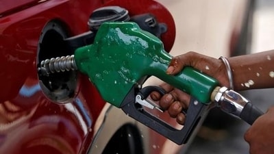 Fuel prices in Delhi hovered at ₹96.72 and ₹89.62 for one litre of petrol and diesel, respectively. (Representative image/ Reuters) Fuel prices in Delhi hovered at ₹96.72 and ₹89.62 for one litre of petrol and diesel, respectively. (Representative image/ Reuters)