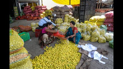 Within food, prices of vegetables, egg, fish and meat and edible oils have seen a contraction. (PTI)