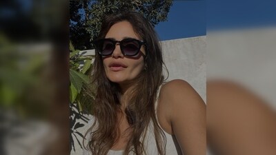 In the photos, Gabriella Demetriades can be seen soaking in the sun in her casual streetwear. (Instagram/@gabriellademetriades) In the photos, Gabriella Demetriades can be seen soaking in the sun in her casual streetwear. (Instagram/@gabriellademetriades)