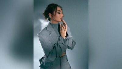 To complement her outfit, Sonakshi kept her accessories minimal, sporting stylish silver ear cuffs and stacked statement rings, adding a touch of elegance to her overall look. (Instagram/@aslisona ) To complement her outfit, Sonakshi kept her accessories minimal, sporting stylish silver ear cuffs and stacked statement rings, adding a touch of elegance to her overall look. (Instagram/@aslisona )