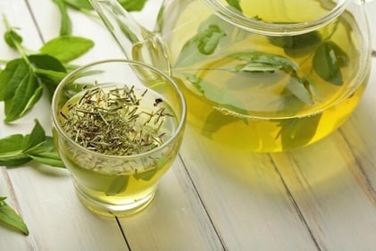 Green tea (Shutterstock) Green tea (Shutterstock)