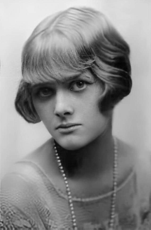 Young Daphne du Maurier (Wikimedia Commons) Young Daphne du Maurier (Wikimedia Commons)