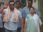 Salman Khan with Mamata Banerjee in Kolkata. (Pic: ANI) Salman Khan with Mamata Banerjee in Kolkata. (Pic: ANI)