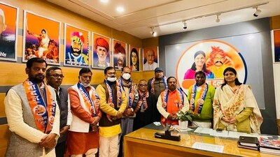 Apna Dal (Sonelal) is an ally of the ruling BJP in Uttar Pradesh. Apna Dal (Sonelal) is an ally of the ruling BJP in Uttar Pradesh.