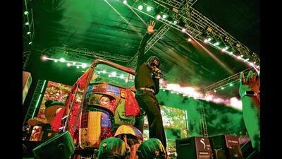 Nigerian singer Rema, who shot to fame with his record-breaking track Calm Down, performed for the first time in India (Photo: Raajessh Kashyap/HT) Nigerian singer Rema, who shot to fame with his record-breaking track Calm Down, performed for the first time in India (Photo: Raajessh Kashyap/HT)