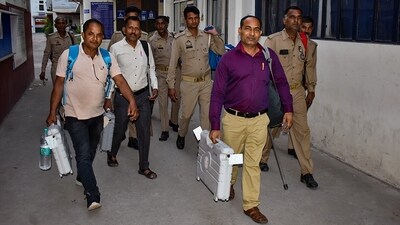 The counting of votes for 12 civic body polls and bye-elections to two assembly seats have begun in Uttar Pradesh. The civic body polls were held in 17 municipal corporations while the bye-elections were held in Suar and Chhanbey assembly seats. (PTI) The counting of votes for 12 civic body polls and bye-elections to two assembly seats have begun in Uttar Pradesh. The civic body polls were held in 17 municipal corporations while the bye-elections were held in Suar and Chhanbey assembly seats. (PTI)