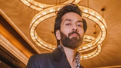 Nakuul Mehta