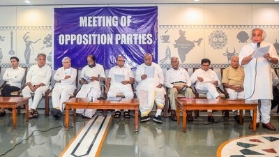 Left pointed out issues that can usher Opposition parties to consolidate at national level. (PTI) Left pointed out issues that can usher Opposition parties to consolidate at national level. (PTI)