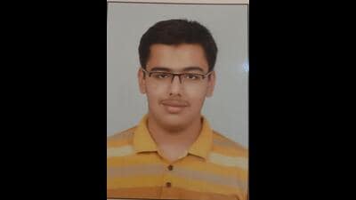 Sarthak Singh dreams of serving the country by becoming an IAS officer. (HT Photo) Sarthak Singh dreams of serving the country by becoming an IAS officer. (HT Photo)