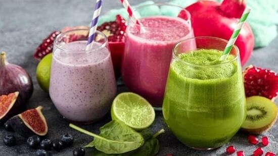 4. Smoothies: Smoothies can be made with a variety of ingredients like fruits, vegetables, yoghurt, and protein powder. It's a quick and convenient breakfast option that can provide a source of vitamins, minerals, and protein.&nbsp;