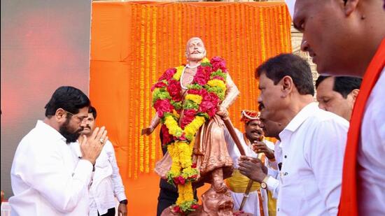 Mumbai, India - May 14, 2023: CM Eknath Shinde along with minister Mangal Prabhat Lodha participates in the celebration of Chhatrapati Sambhaji Maharaj birth anniversary, at Gateway of India, in Mumbai, India, on Sunday, May 14, 2023. (HT Photo) (Hindustan Times)