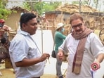 Director Shiladitya Bora and Vinay Pathak on sets of  Bhagwan Bharose.