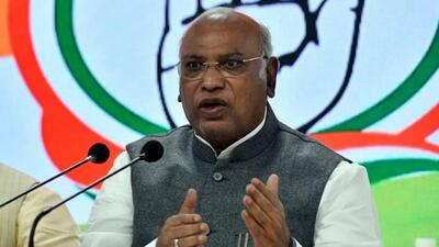 A Sangrur court has issued a notice to Congress president Mallikarjun Kharge in a ₹100-crore defamation case filed by Hitesh Bhardwaj, the founder of Hindu Suraksha Parishad. (HT file photo) A Sangrur court has issued a notice to Congress president Mallikarjun Kharge in a ₹100-crore defamation case filed by Hitesh Bhardwaj, the founder of Hindu Suraksha Parishad. (HT file photo)