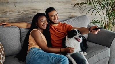 What showing up for each other looks like (Unsplash) What showing up for each other looks like (Unsplash)