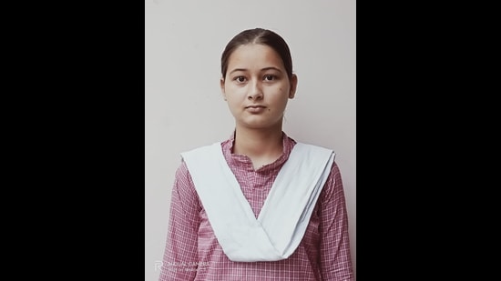 Four girls secured top three positions in humanities and commerce streams in the district in the Class 12 Board of School Education Haryana exams the results of which were announced on Monday. Himanshi, a commerce student from Kami village in Panchkula, secured the first position in the district with 494 marks out of 500 (98.8%). (HT Photo)