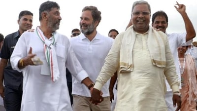 Siddaramaiah and Shivakumar are in New Delhi and lobbying for the Karnataka CM post. (File) Siddaramaiah and Shivakumar are in New Delhi and lobbying for the Karnataka CM post. (File)