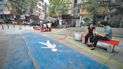 Benches installed at Old Rajinder Nagar in Delhi (Sanchit Khanna/HT Photo) Benches installed at Old Rajinder Nagar in Delhi (Sanchit Khanna/HT Photo)
