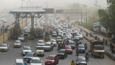 On Monday, Delhi recorded a maximum temperature of 41.3 degrees Celsius. Today the minimum temperature was recorded at 27.4 degrees Celsius.&nbsp; (PTI)