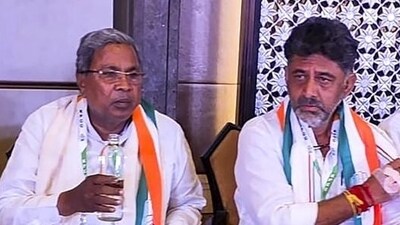 Senior Congress leaders Siddaramaiah, DK Shivakumar. (PTI) Senior Congress leaders Siddaramaiah, DK Shivakumar. (PTI)