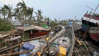 The storm made landfall on Sunday about 400,000 people were evacuated in Myanmar and Bangladesh.&nbsp; (AFP)