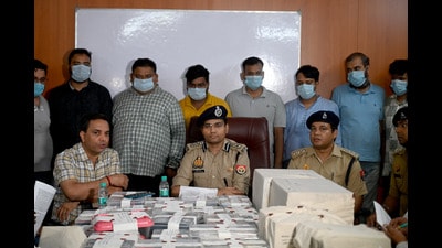 The suspects in custody. (Sunil Ghosh) The suspects in custody. (Sunil Ghosh)