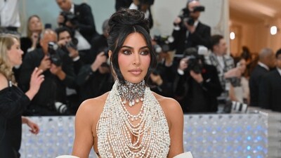 US socialite Kim Kardashian arrives for the 2023 Met Gala at the Metropolitan Museum of Art on May 1, 2023, in New York. - The Gala raises money for the Metropolitan Museum of Art's Costume Institute. The Gala's 2023 theme is Karl Lagerfeld: A Line of Beauty. (AFP) US socialite Kim Kardashian arrives for the 2023 Met Gala at the Metropolitan Museum of Art on May 1, 2023, in New York. - The Gala raises money for the Metropolitan Museum of Art's Costume Institute. The Gala's 2023 theme is Karl Lagerfeld: A Line of Beauty. (AFP)