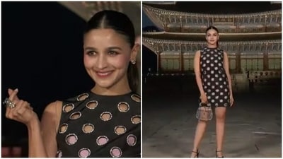 Alia Bhatt at Gucci Cruise Show 2024 in Seoul did the finger heart wearing a stunning mini dress. Watch (Twitter) Alia Bhatt at Gucci Cruise Show 2024 in Seoul did the finger heart wearing a stunning mini dress. Watch (Twitter)