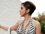 Sara Ali Khan wore a white elegant Abu Jani Sandeep Khosla saree on the second day of Cannes. Sara Ali Khan wore a white elegant Abu Jani Sandeep Khosla saree on the second day of Cannes.