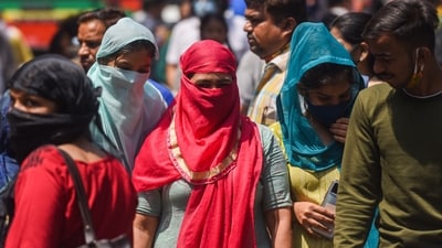 A severe, or extreme heatwave, occurs when the daytime maximum temperature settles at 6.5 degrees above normal or more. (HT_PRINT) A severe, or extreme heatwave, occurs when the daytime maximum temperature settles at 6.5 degrees above normal or more. (HT_PRINT)