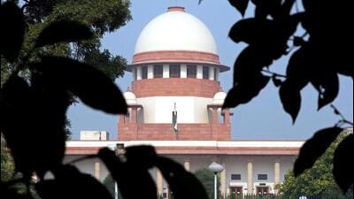 A bench headed by Chief Justice of India (CJI) Dhananjaya Y Chandrachud said: “By giving such power to LG, he can destabilise a democratically elected local body such as MCD by bringing people of his choice to the standing committee and ward committees.” (Reuters) A bench headed by Chief Justice of India (CJI) Dhananjaya Y Chandrachud said: “By giving such power to LG, he can destabilise a democratically elected local body such as MCD by bringing people of his choice to the standing committee and ward committees.” (Reuters)