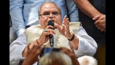 Former Jammu and Kashmir governor Satya Pal Malik. (File photo) Former Jammu and Kashmir governor Satya Pal Malik. (File photo)