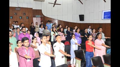 Students being administered oath at the CSIR-NBRI campus on wednesday. (HT Photo)