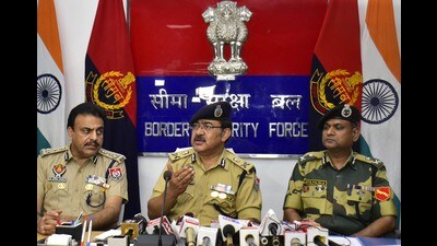 The first high-level coordination meeting between Border Security Force and Punjab Police was held in Amritsar on Wednesday. (HT Photo/Sameer Sehgal) The first high-level coordination meeting between Border Security Force and Punjab Police was held in Amritsar on Wednesday. (HT Photo/Sameer Sehgal)
