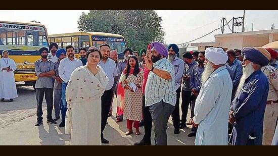 RTA secretary Poonam Preet Kaur during a suprise inspection in Ludhiana on Wednesday. (HT Photo)