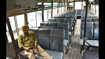 After merging around 587 buses of PUNBUS, the Punjab Roadways will have a fleet of 790 buses. (HT File Photo) After merging around 587 buses of PUNBUS, the Punjab Roadways will have a fleet of 790 buses. (HT File Photo)