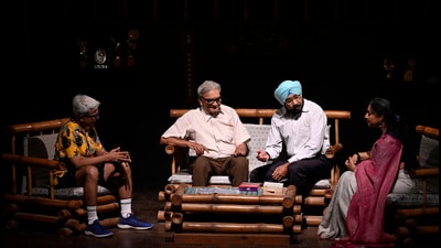 Artistes performing the play Swaha at Sangeet Natak Academy in Lucknow on Thursday (HT Photo) Artistes performing the play Swaha at Sangeet Natak Academy in Lucknow on Thursday (HT Photo)
