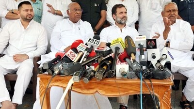 The ceremony may be a show of strength for opposition parties as they work to join hands to take on the ruling BJP in the 2024 Lok Sabha polls The ceremony may be a show of strength for opposition parties as they work to join hands to take on the ruling BJP in the 2024 Lok Sabha polls