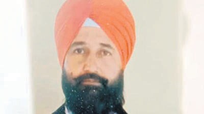 Jaspal Singh Nishtar Singh Khosa alias Pal Singh (in picture), who lived with his family in Sainagar housing society at Kalamboli’s sector 4, was killed by two people on May 8. His wife, identified as Daljeet Jaspalsingh Khosa, 38, told the police that she had asked her uncle in Punjab to kill her husband because he always ill-treated her and denied her money towards her personal expenses, deputy commissioner of police (zone I) Pankaj Dahane said on Thursday. Jaspal Singh Nishtar Singh Khosa alias Pal Singh (in picture), who lived with his family in Sainagar housing society at Kalamboli’s sector 4, was killed by two people on May 8. His wife, identified as Daljeet Jaspalsingh Khosa, 38, told the police that she had asked her uncle in Punjab to kill her husband because he always ill-treated her and denied her money towards her personal expenses, deputy commissioner of police (zone I) Pankaj Dahane said on Thursday.