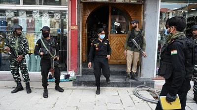 The vigilant security personnel thoroughly inspect hotels in the Lal Chowk area, engaged in discussions with their proprietors to ensure stringent safety measures ahead of G20 summit. (Waseem Andrabi/HT Photo) The vigilant security personnel thoroughly inspect hotels in the Lal Chowk area, engaged in discussions with their proprietors to ensure stringent safety measures ahead of G20 summit. (Waseem Andrabi/HT Photo)