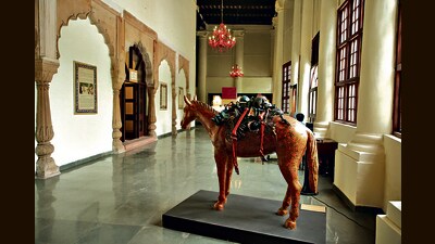 Zuljanah, the horse installation carries a load of skeletons on its back, symbolising the grief of the Partition that is carried across generations. (Photos: Manoj Verma/HT)