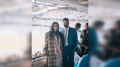 Farhan Akhtar, on the other hand, complemented his wife in a blue suit, matching tie and white shirt. (Instagram/@shibaniakhtar) Farhan Akhtar, on the other hand, complemented his wife in a blue suit, matching tie and white shirt. (Instagram/@shibaniakhtar)