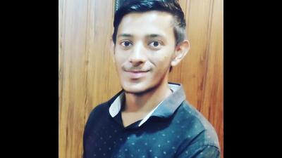 According to Poornima Chaughule-Shrigi, deputy commissioner of police (Vasai), after checking the CCTV footage of the area and the crime scene, they have concluded that Dubey had killed Tiwari as well as attacked Jha and suffered injuries himself when one of the victims tried to save himself and attacked the accused. (HT PHOTO) According to Poornima Chaughule-Shrigi, deputy commissioner of police (Vasai), after checking the CCTV footage of the area and the crime scene, they have concluded that Dubey had killed Tiwari as well as attacked Jha and suffered injuries himself when one of the victims tried to save himself and attacked the accused. (HT PHOTO)
