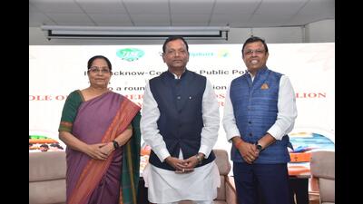 Director of IIM Lucknow Prof Archana Shukla with Union minister of state for finance Pankaj Chaudhary (right) during a discussion on ecommerce’s role in the economic empowerment of the state, in Lucknow on Friday. (Sourced) Director of IIM Lucknow Prof Archana Shukla with Union minister of state for finance Pankaj Chaudhary (right) during a discussion on ecommerce’s role in the economic empowerment of the state, in Lucknow on Friday. (Sourced)