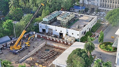Mumbai, India - May 19, 2023: Tunnel work between Mantralaya and Vidhan Bhavan, at Nariman Point, in Mumbai, India, on Friday, May 19, 2023. (Photo by Anshuman Poyrekar/ Hindustan Times) (Hindustan Times)