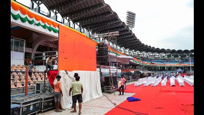Preparations underway for the swearing-in ceremony of new Karnataka Chief Minister, at Kanteerava Stadium in Bengaluru, Friday. (PTI) Preparations underway for the swearing-in ceremony of new Karnataka Chief Minister, at Kanteerava Stadium in Bengaluru, Friday. (PTI)